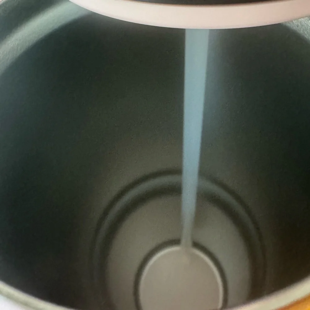 Pink (trillium) hydro flask 40 oz tumbler *BRAND NEW!!*
*LABEL STILL ATTACHED* - Picture 3 of 3